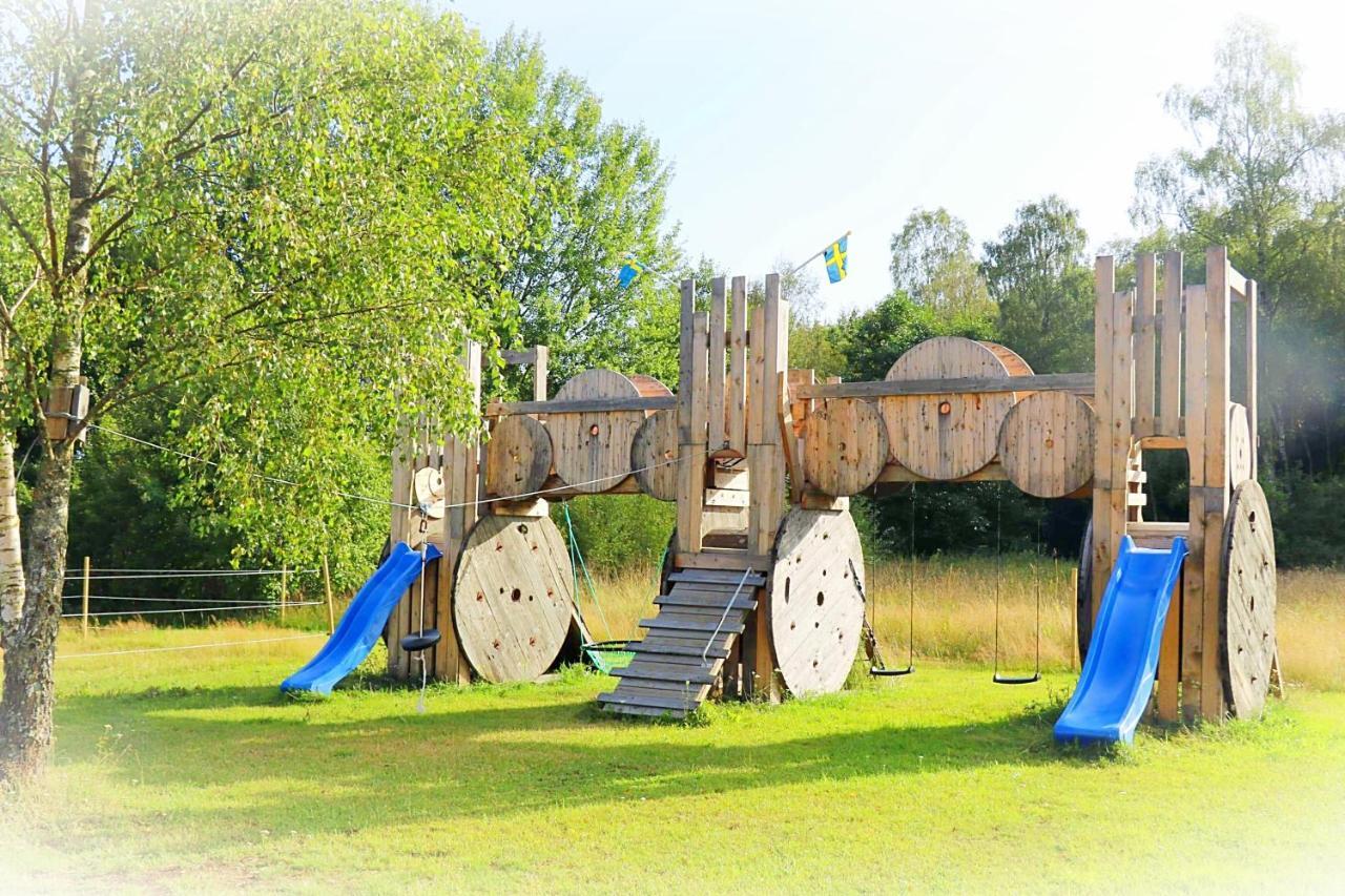 Hagbards By Gardspensionat Sloinge Esterno foto